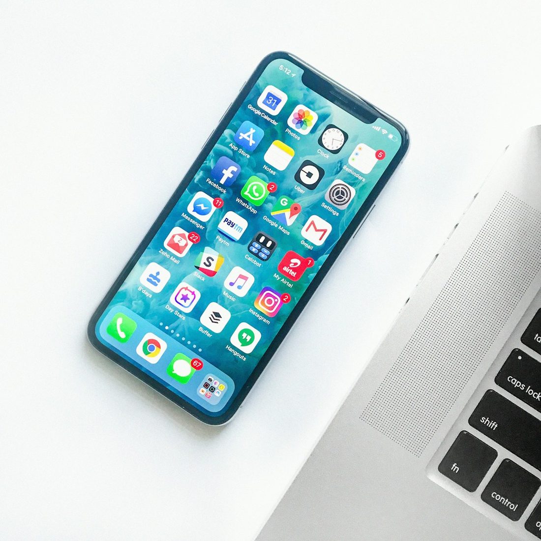 千亿球友会体育 APP 赛程与赛事列表界面示意